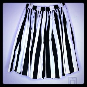 Pinupgirl Clothing- Mark Stripe Skirt